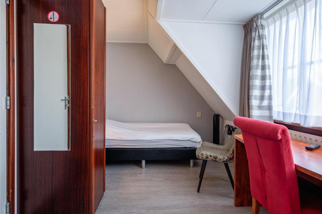 B&B Hotel Rebecca De Waal Dış mekan fotoğraf
