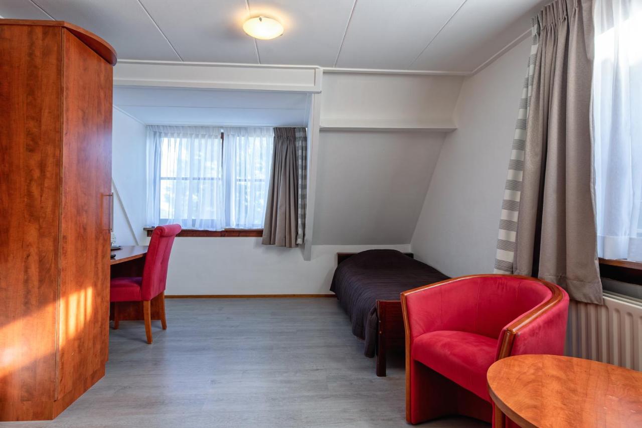 B&B Hotel Rebecca De Waal Dış mekan fotoğraf