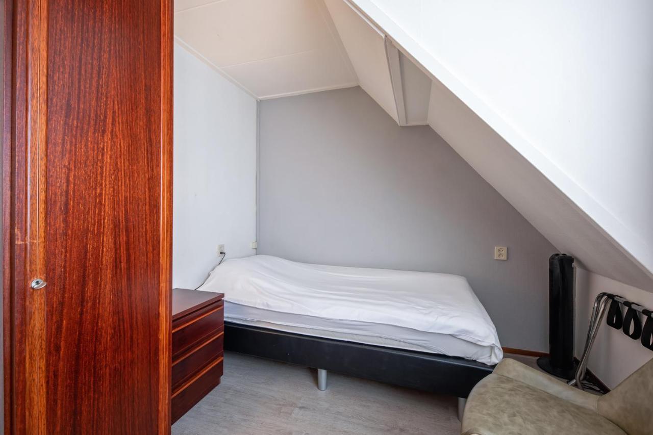 B&B Hotel Rebecca De Waal Dış mekan fotoğraf